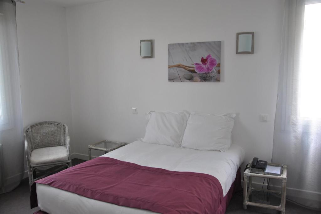 Logis Hermitage Perros-Guirec Quarto foto