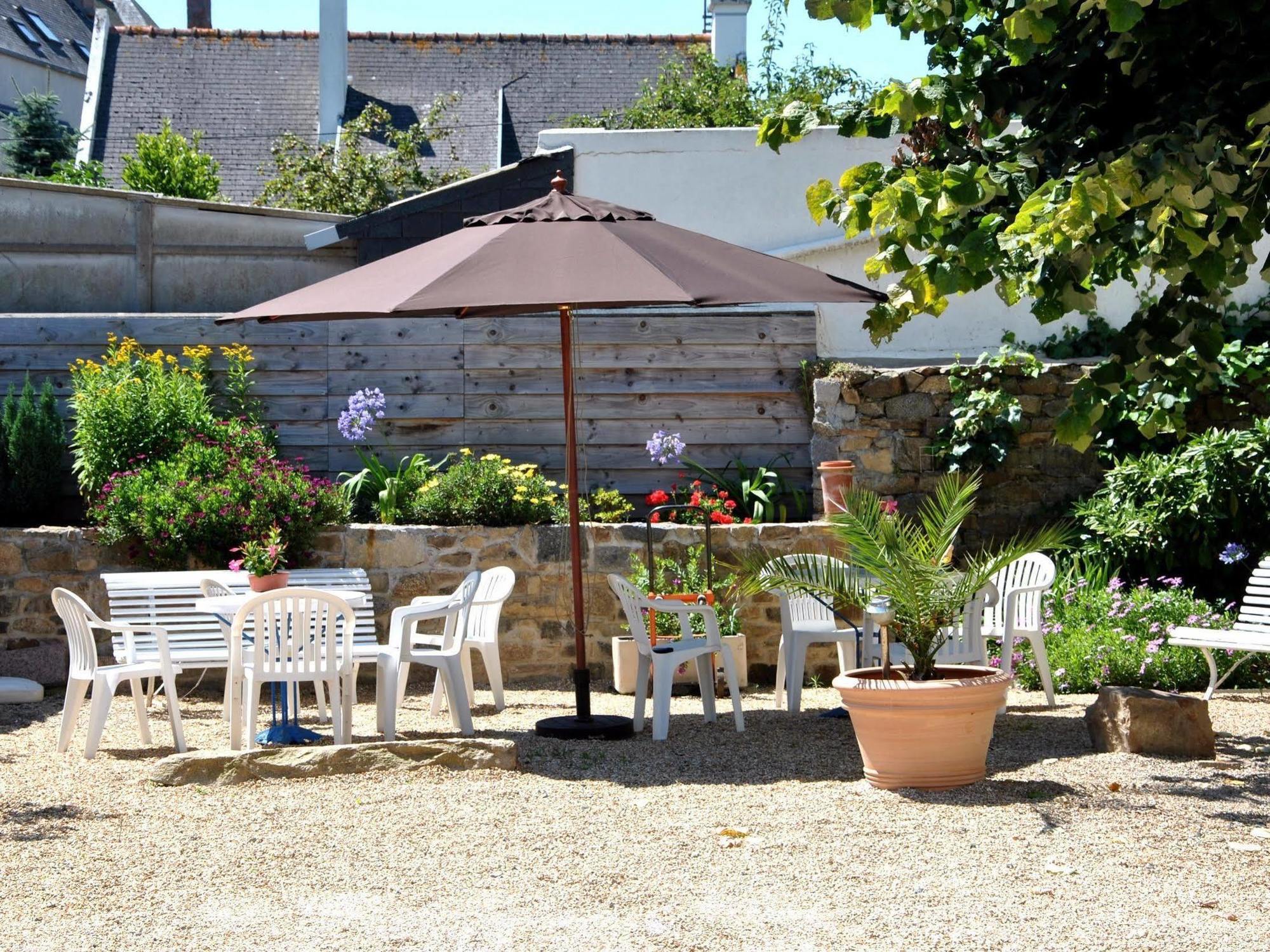 Logis Hermitage Perros-Guirec Exterior foto